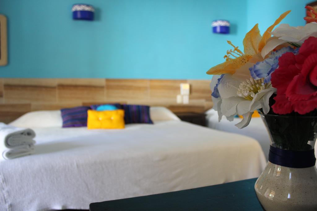 El Acuario Hotel Playa del Carmen Exterior photo