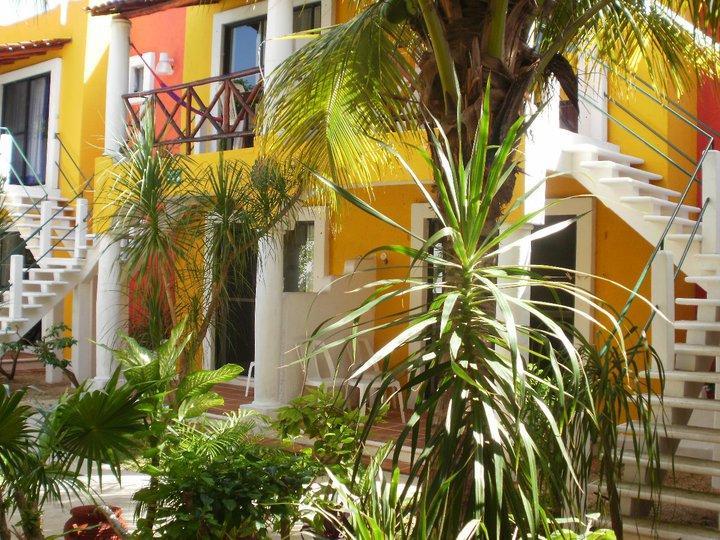 El Acuario Hotel Playa del Carmen Exterior photo