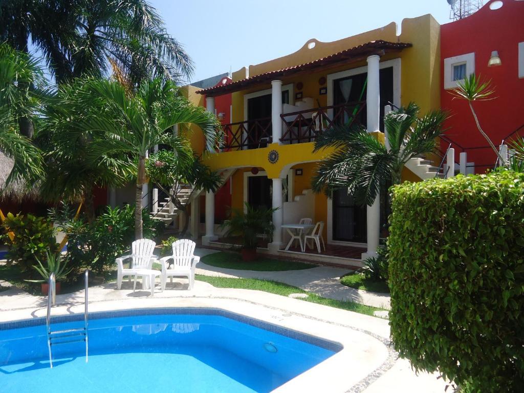 El Acuario Hotel Playa del Carmen Exterior photo