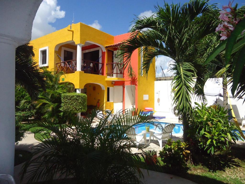 El Acuario Hotel Playa del Carmen Exterior photo