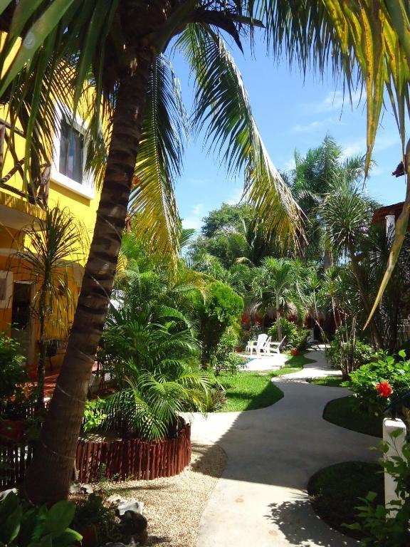 El Acuario Hotel Playa del Carmen Exterior photo